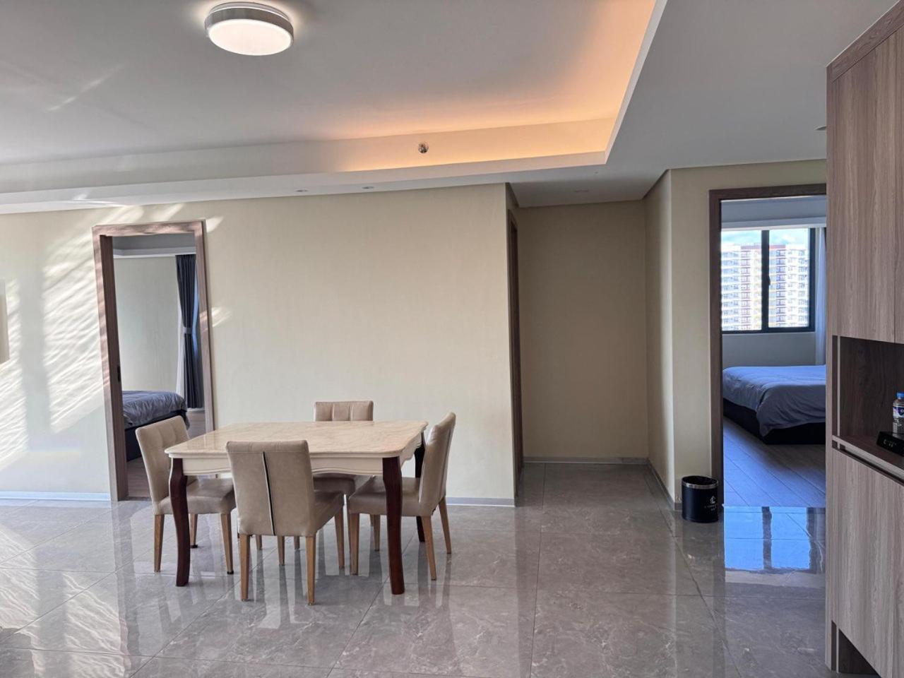 L Condotel Paranaque City Room photo