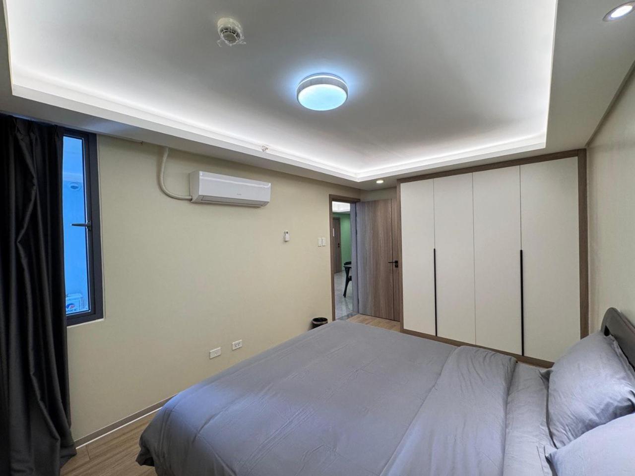 L Condotel Paranaque City Room photo